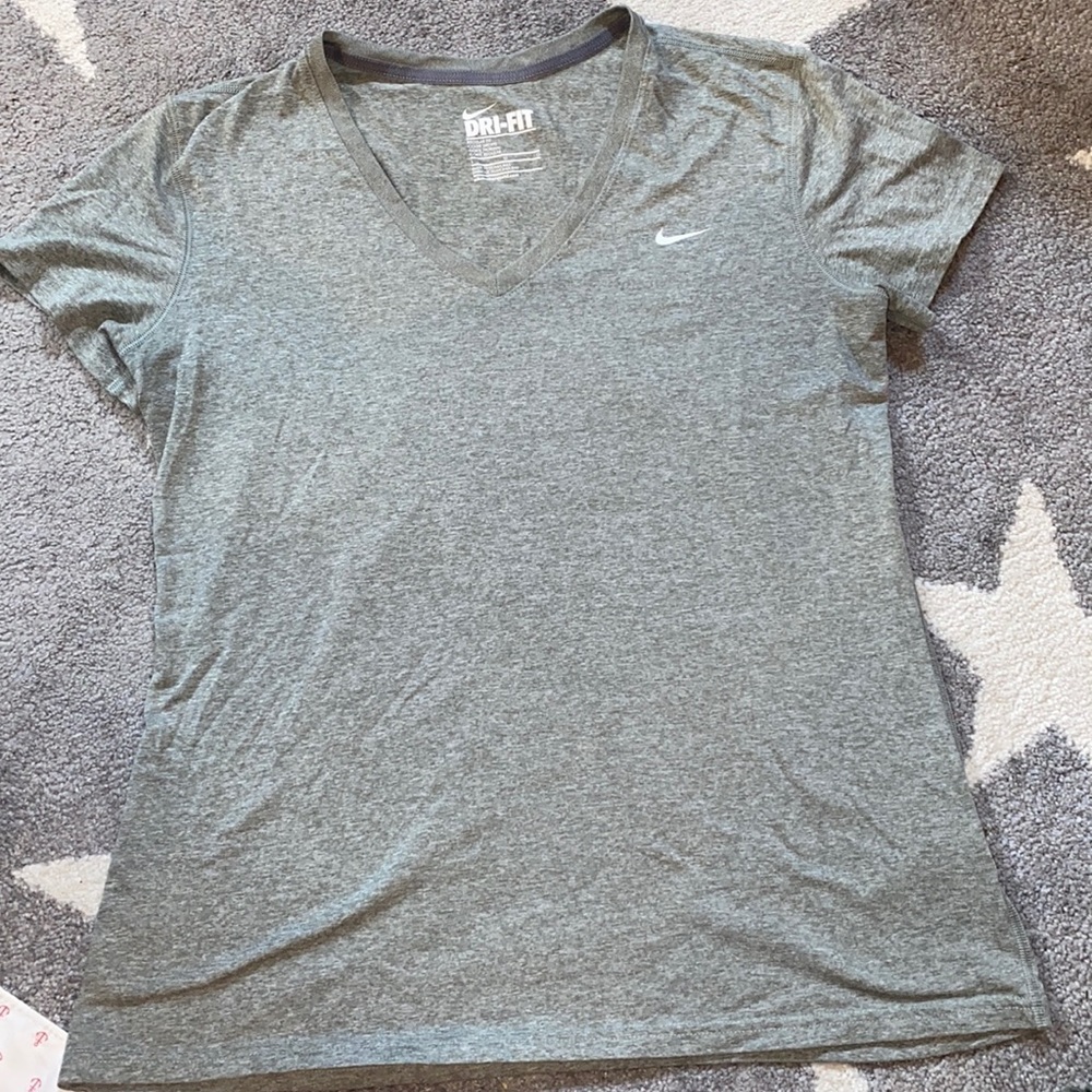 Women’s Nike Dri-Fit Shirt